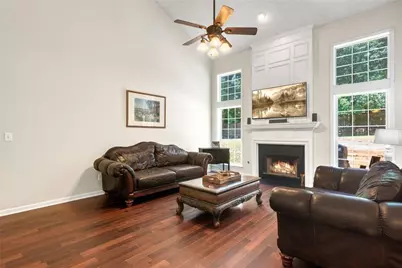 1335 Lyndhurst Way, Roswell, GA 30075 - Photo 18