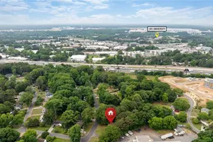 124 Charles Ave SE, Marietta, GA 30067 - Photo 4