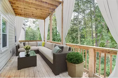 1364 Fallsbrook Way NW, Acworth, GA 30101 - Photo 40