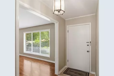 2801 SE Sagamore Hill Drive SE, Marietta, GA 30067 - Photo 6