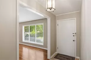 2801 SE Sagamore Hill Dr SE, Marietta, GA 30067 - Photo 6