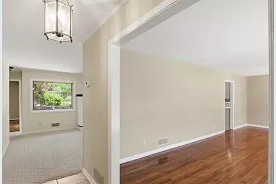 2801 SE Sagamore Hill Drive SE, Marietta, GA 30067 - Photo 8