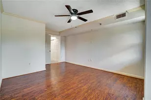 795 Hammond Dr, Atlanta, GA 30328 - Photo 14