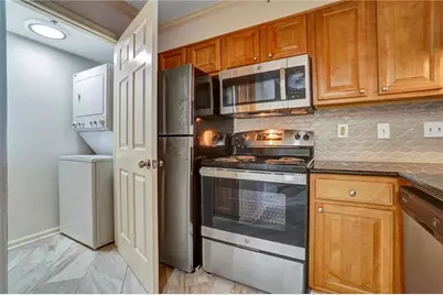 795 Hammond Drive #407, Atlanta, GA 30328 - Photo 8