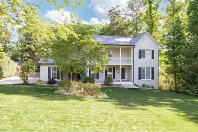 2697 S Arbor Drive, Marietta, GA 30066 - Photo 2
