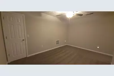 252 Tara Commons Drive, Loganville, GA 30052 - Photo 6