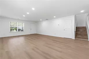 3050 Centerglen Ln, Cumming, GA 30040 - Photo 4