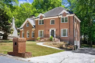2120 Skyland Cove Ln, Snellville, GA 30078 - Photo 2