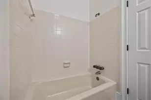 2120 Skyland Cove Ln, Snellville, GA 30078 - Photo 22