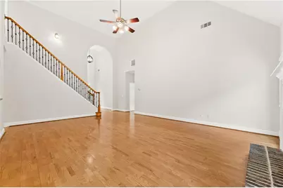 1747 Rosehedge Way NW, Kennesaw, GA 30152 - Photo 14