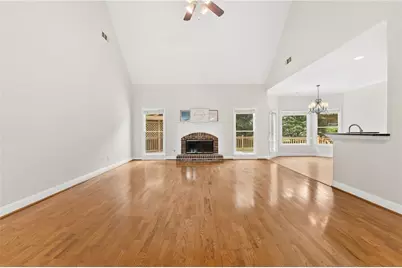 1747 Rosehedge Way NW, Kennesaw, GA 30152 - Photo 12