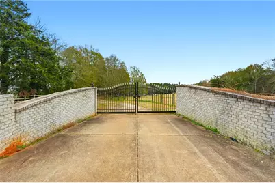 1295 Double Bridge Road, Winder, GA 30680 - Photo 2