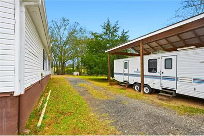 1295 Double Bridge Road, Winder, GA 30680 - Photo 34