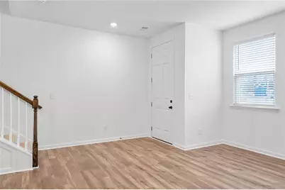 1637 Winpost Lane, Atlanta, GA 30318 - Photo 4