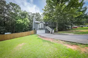 133 Amberwood Ln, Euharlee, GA 30145 - Photo 4