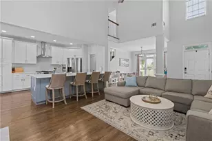 8065 Sandorn Dr, Roswell, GA 30075 - Photo 6