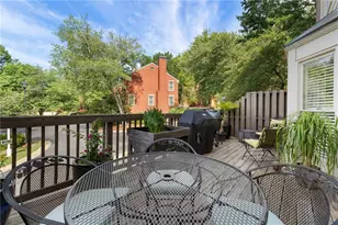 1404 Defoors Mill Dr NW, Atlanta, GA 30318 - Photo 18