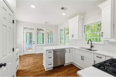 390 Shady River Trace, Roswell, GA 30076 - Photo 2