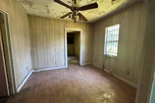 1049 Smith St SW, Atlanta, GA 30310 - Photo 4