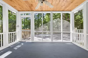 1970 Sturbridge Ln, Buford, GA 30519 - Photo 18