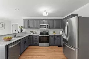 610 Adam Cir, Woodstock, GA 30188 - Photo 4