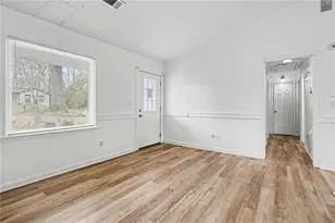 400 Hemlock Dr, Lawrenceville, GA 30046 - Photo 12