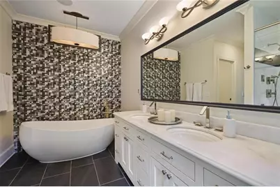 132 NW Underwood Drive NW, Sandy Springs, GA 30328 - Photo 24