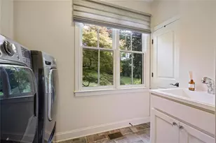 132 Underwood Dr NW, Sandy Springs, GA 30328 - Photo 26