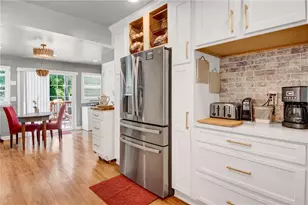 198 Joe Louis Dr NW, Atlanta, GA 30314 - Photo 6