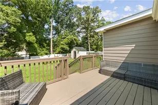 198 Joe Louis Dr NW, Atlanta, GA 30314 - Photo 12