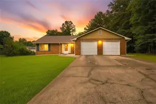 1738 Sherry Ln, Jonesboro, GA 30236 - Photo 1