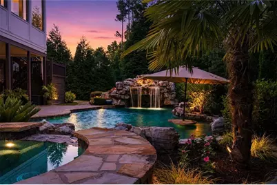 238 Hanson Way, Marietta, GA 30064 - Photo 2