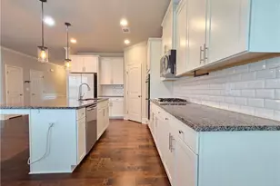 2043 Hamilton Lake Pkwy, Buford, GA 30519 - Photo 12