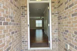 2043 Hamilton Lake Pkwy, Buford, GA 30519 - Photo 2