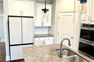 2043 Hamilton Lake Pkwy, Buford, GA 30519 - Photo 4