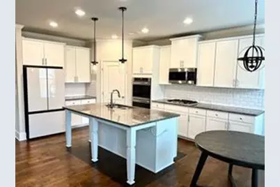2043 Hamilton Lake Parkway, Buford, GA 30519 - Photo 8