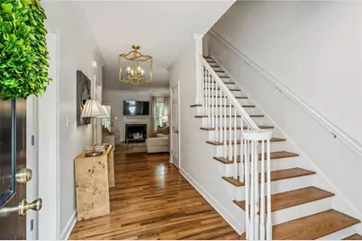 1160 Windsor Parkway #5, Atlanta, GA 30319 - Photo 4