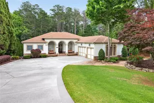 6010 Robbs Dr, Cumming, GA 30041 - Photo 2