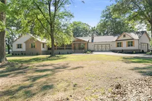 298 P J Roberts Rd, Jefferson, GA 30549 - Photo 4