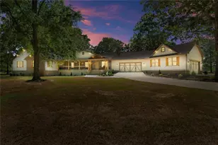 298 P J Roberts Rd, Jefferson, GA 30549 - Photo 2