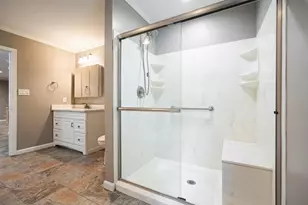 2422 Stockton Dr, Marietta, GA 30066 - Photo 20