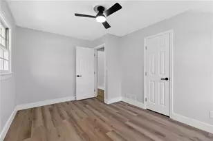 2712 Loghaven Dr NW, Atlanta, GA 30318 - Photo 16