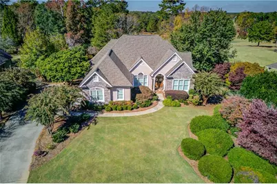 380 Fairway Circle, Monroe, GA 30656 - Photo 2