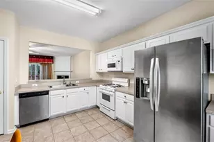 3944 Howell Park Rd, Duluth, GA 30096 - Photo 16