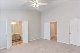 964 Tree Creek Blvd, Lawrenceville, GA 30043 - Photo 16