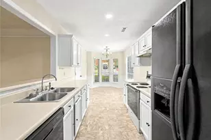 4050 Beaver Oaks Dr, Duluth, GA 30096 - Photo 8
