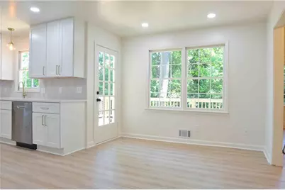 5250 Beech Forest Drive SW, Lilburn, GA 30047 - Photo 20