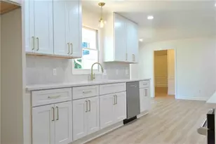 5250 Beech Forest Dr SW, Lilburn, GA 30047 - Photo 12