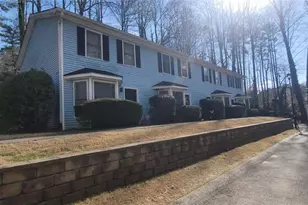 1570 Oakpointe Dr SW, Marietta, GA 30008 - Photo 2