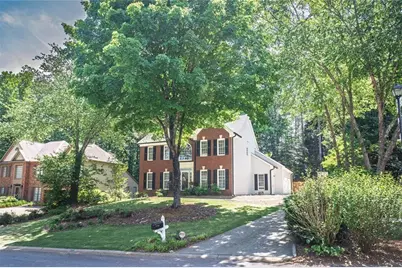 2562 Forest Meadow Lane, Lawrenceville, GA 30043 - Photo 4